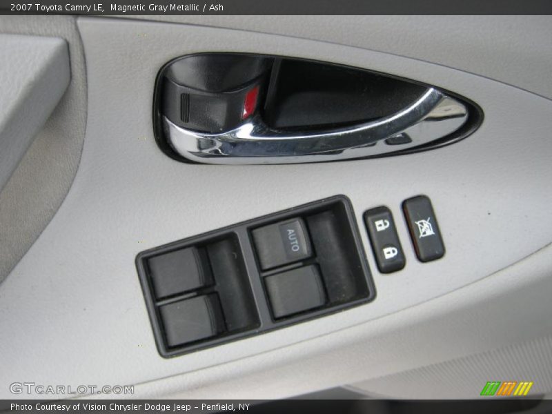 Magnetic Gray Metallic / Ash 2007 Toyota Camry LE