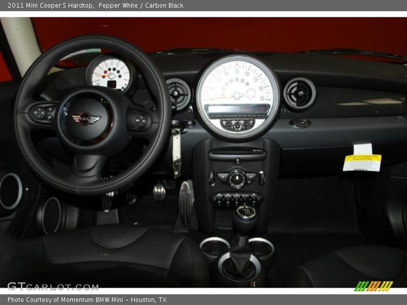 Pepper White / Carbon Black 2011 Mini Cooper S Hardtop