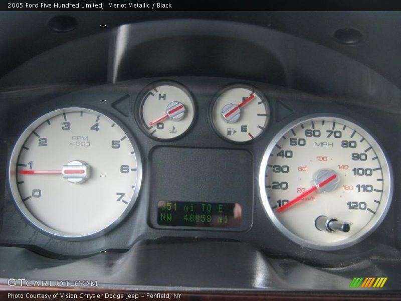 Merlot Metallic / Black 2005 Ford Five Hundred Limited