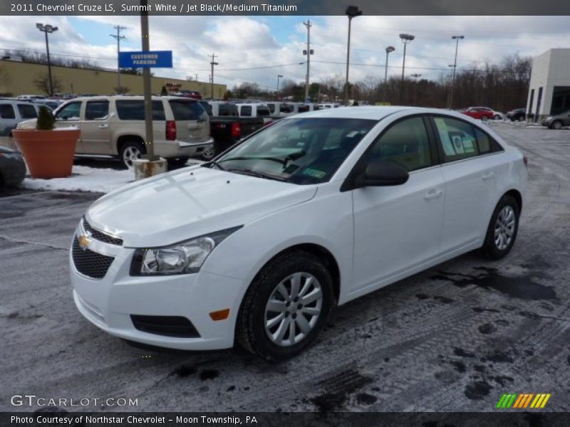Summit White / Jet Black/Medium Titanium 2011 Chevrolet Cruze LS