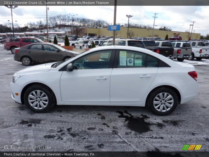 Summit White / Jet Black/Medium Titanium 2011 Chevrolet Cruze LS