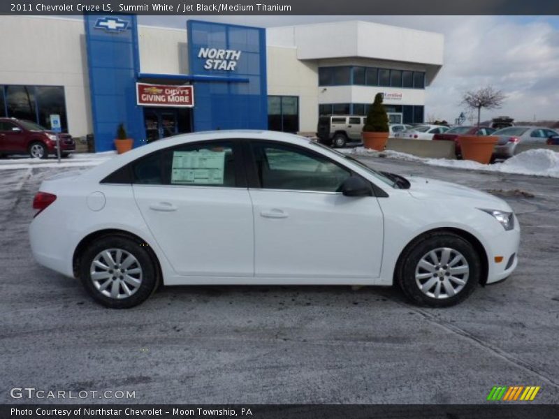 Summit White / Jet Black/Medium Titanium 2011 Chevrolet Cruze LS