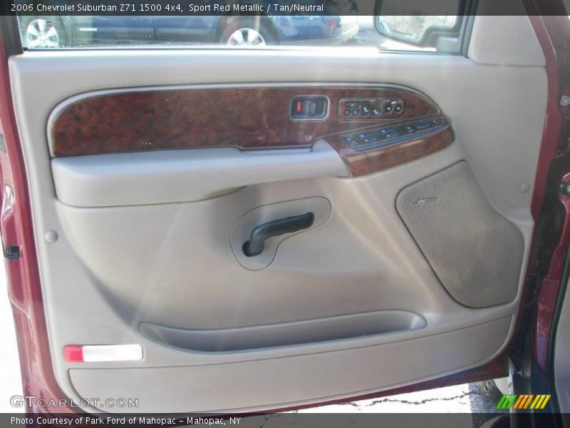 Door Panel of 2006 Suburban Z71 1500 4x4