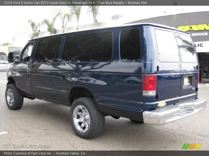 True Blue Metallic / Medium Flint 2004 Ford E Series Van E350 Super Duty XL Passenger 4x4