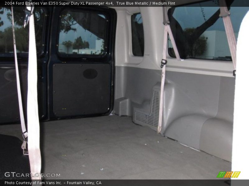 True Blue Metallic / Medium Flint 2004 Ford E Series Van E350 Super Duty XL Passenger 4x4