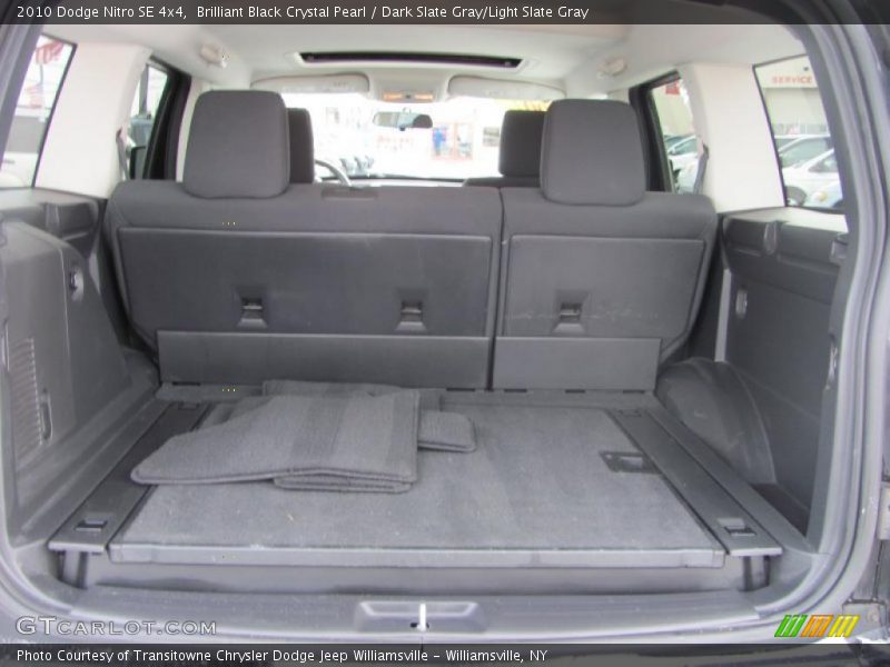 Brilliant Black Crystal Pearl / Dark Slate Gray/Light Slate Gray 2010 Dodge Nitro SE 4x4