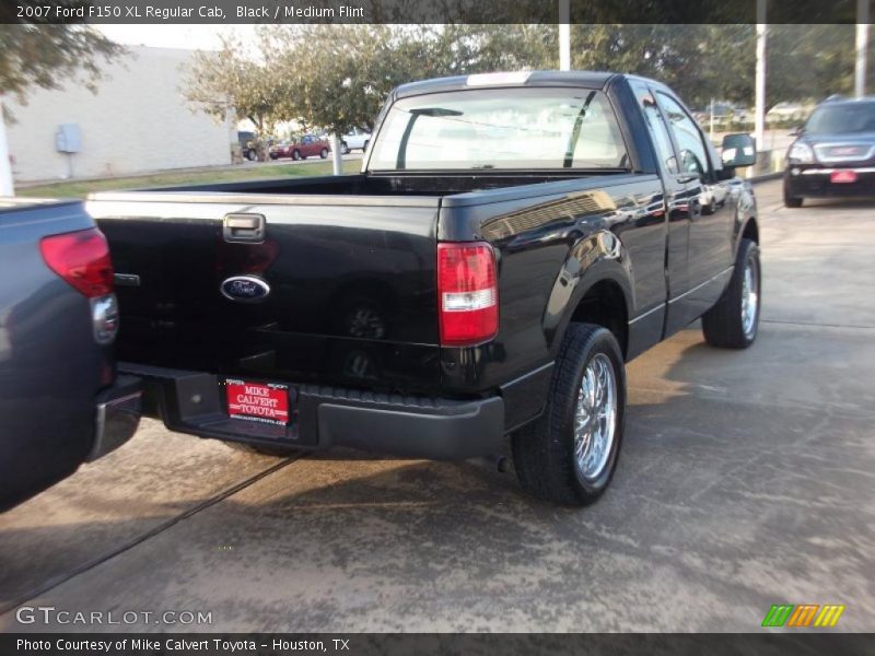 Black / Medium Flint 2007 Ford F150 XL Regular Cab