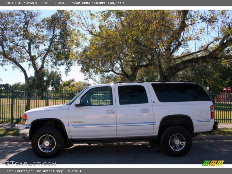 Summit White / Neutral Tan/Shale 2001 GMC Yukon XL 2500 SLT 4x4