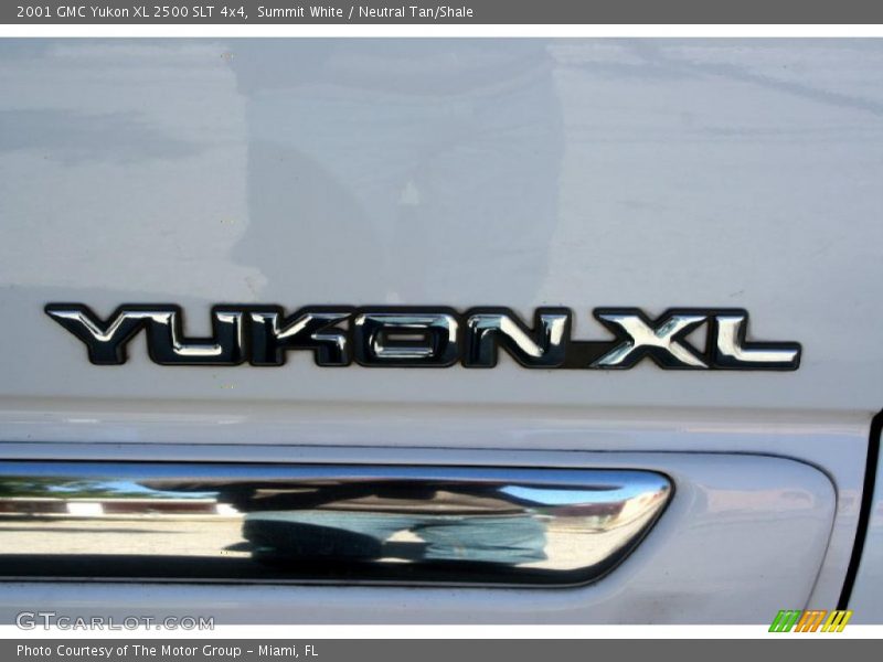  2001 Yukon XL 2500 SLT 4x4 Logo