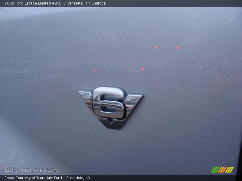 Silver Metallic / Charcoal 2008 Ford Escape Limited 4WD