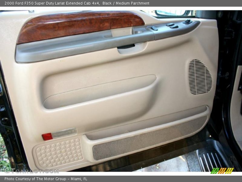 Black / Medium Parchment 2000 Ford F350 Super Duty Lariat Extended Cab 4x4