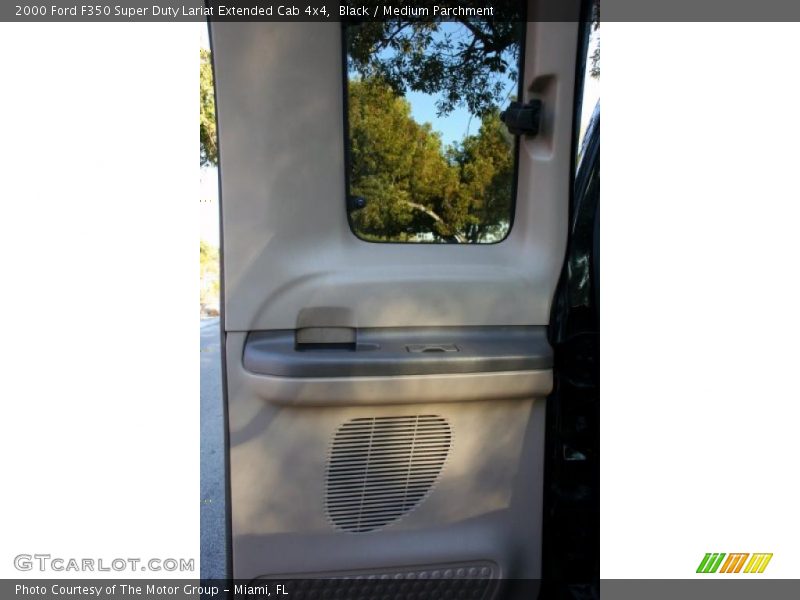 Black / Medium Parchment 2000 Ford F350 Super Duty Lariat Extended Cab 4x4