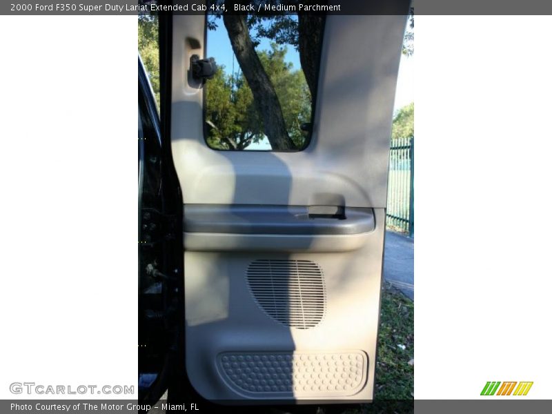 Black / Medium Parchment 2000 Ford F350 Super Duty Lariat Extended Cab 4x4