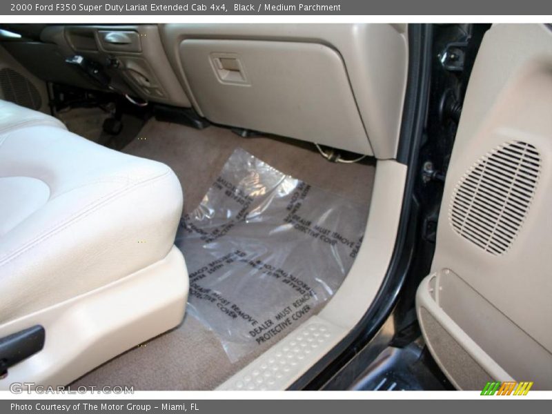 Black / Medium Parchment 2000 Ford F350 Super Duty Lariat Extended Cab 4x4