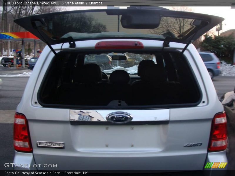 Silver Metallic / Charcoal 2008 Ford Escape Limited 4WD