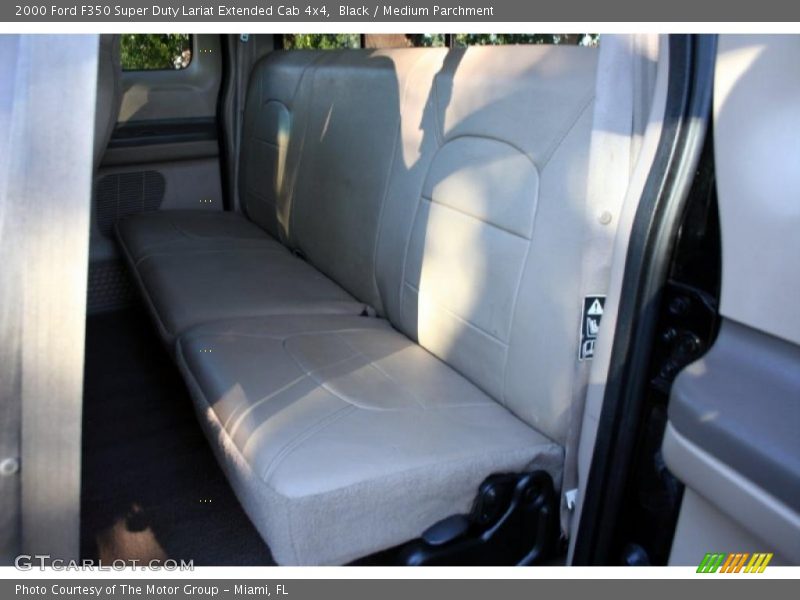 Black / Medium Parchment 2000 Ford F350 Super Duty Lariat Extended Cab 4x4