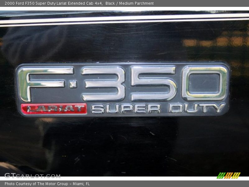  2000 F350 Super Duty Lariat Extended Cab 4x4 Logo