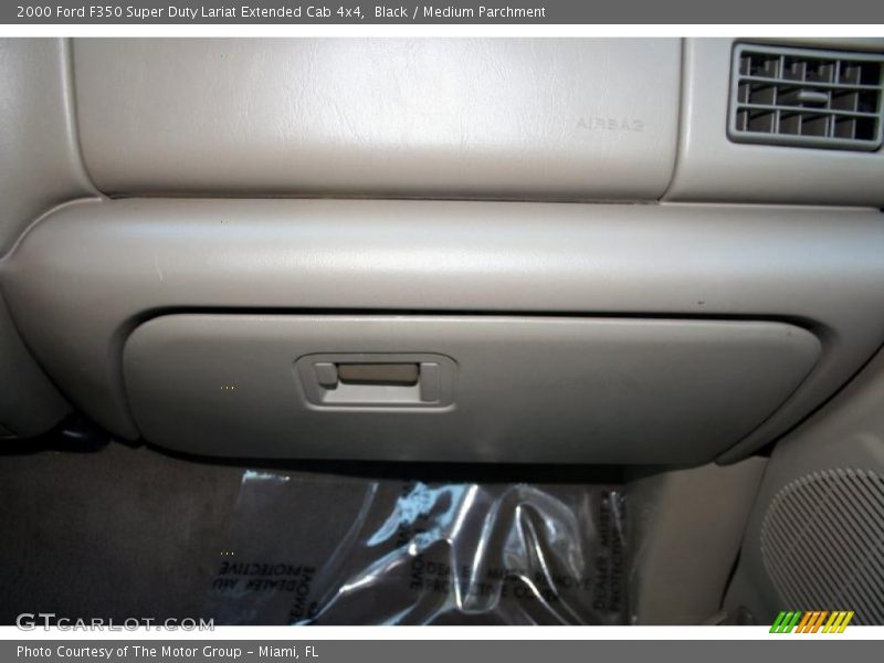 Black / Medium Parchment 2000 Ford F350 Super Duty Lariat Extended Cab 4x4