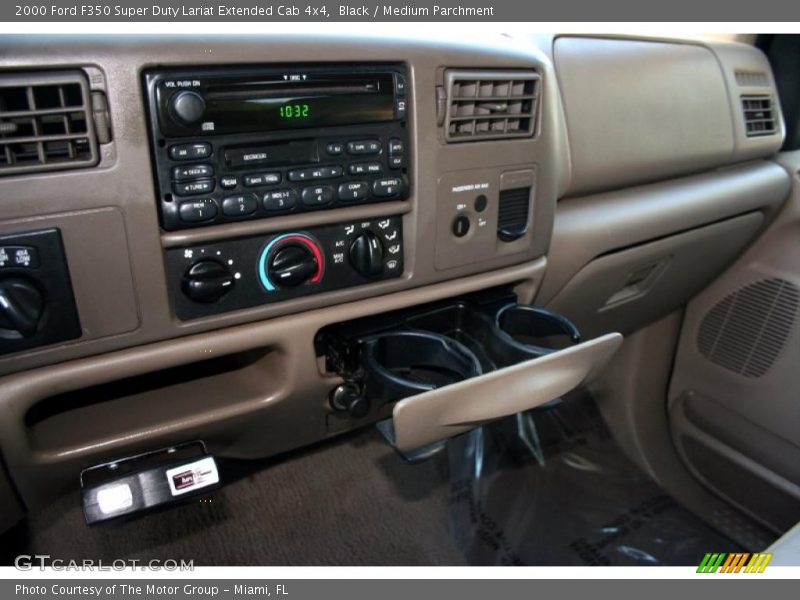 Black / Medium Parchment 2000 Ford F350 Super Duty Lariat Extended Cab 4x4