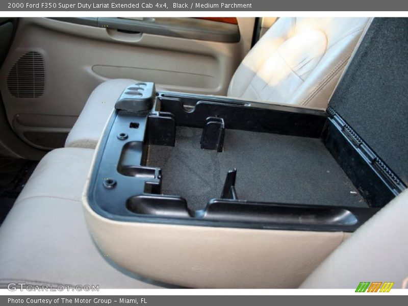 Black / Medium Parchment 2000 Ford F350 Super Duty Lariat Extended Cab 4x4