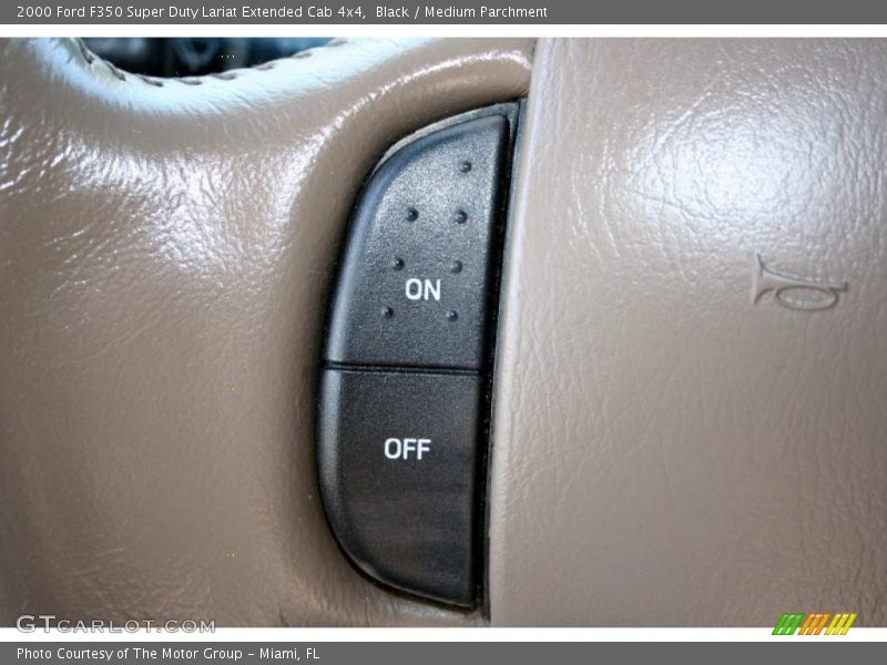 Black / Medium Parchment 2000 Ford F350 Super Duty Lariat Extended Cab 4x4