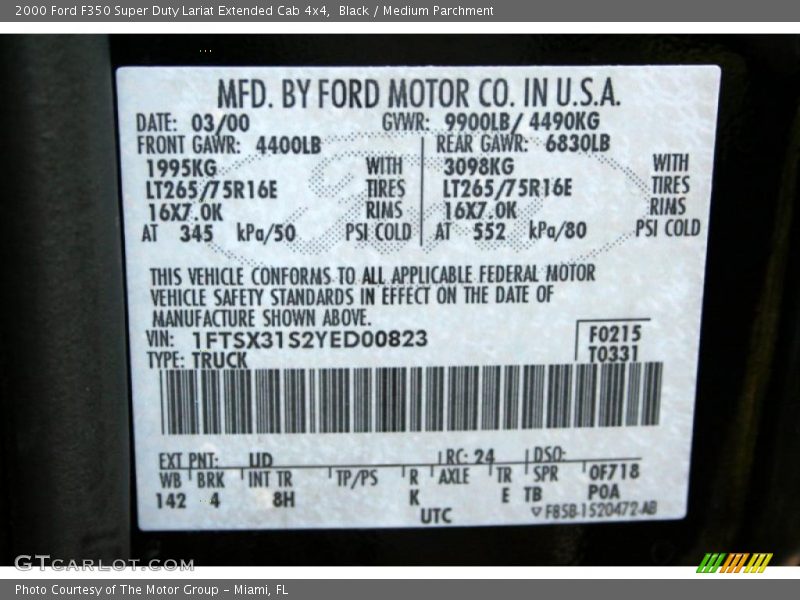 2000 F350 Super Duty Lariat Extended Cab 4x4 Black Color Code UD