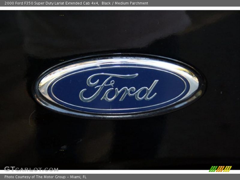 Black / Medium Parchment 2000 Ford F350 Super Duty Lariat Extended Cab 4x4