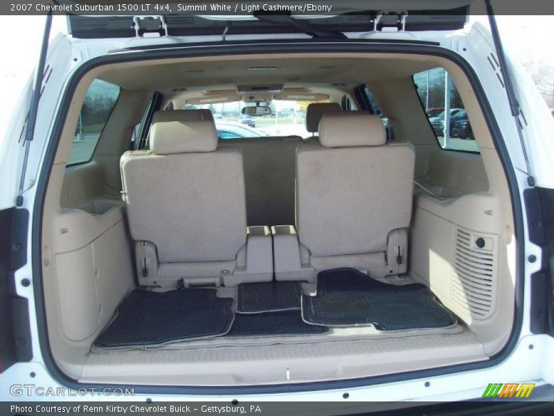 Summit White / Light Cashmere/Ebony 2007 Chevrolet Suburban 1500 LT 4x4