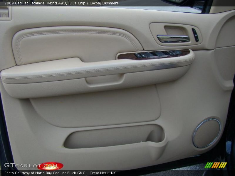 Door Panel of 2009 Escalade Hybrid AWD