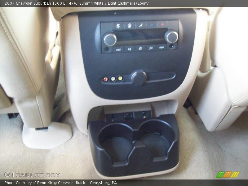 Summit White / Light Cashmere/Ebony 2007 Chevrolet Suburban 1500 LT 4x4