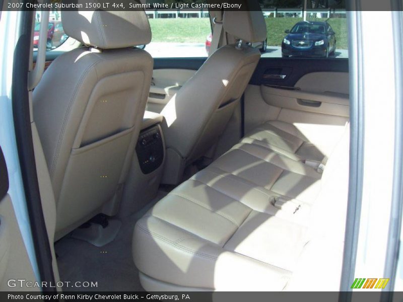 Summit White / Light Cashmere/Ebony 2007 Chevrolet Suburban 1500 LT 4x4