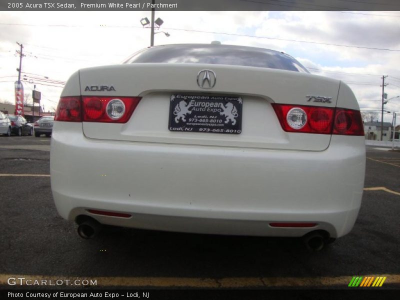 Premium White Pearl / Parchment 2005 Acura TSX Sedan