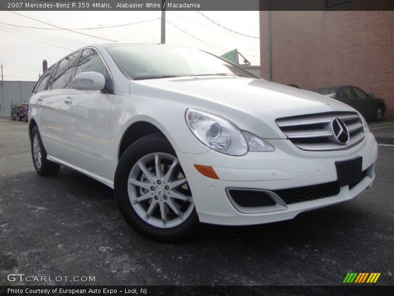 Alabaster White / Macadamia 2007 Mercedes-Benz R 350 4Matic