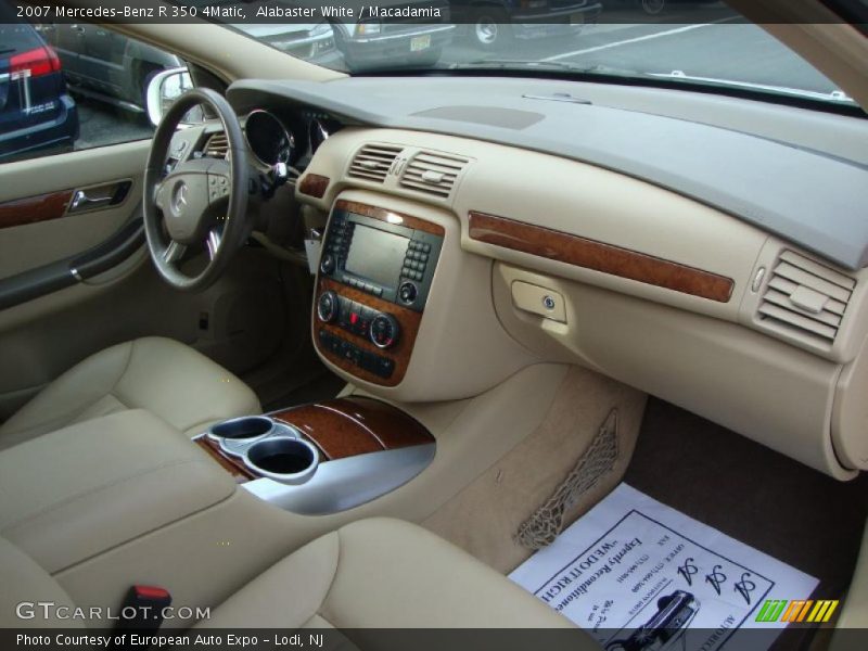 Alabaster White / Macadamia 2007 Mercedes-Benz R 350 4Matic
