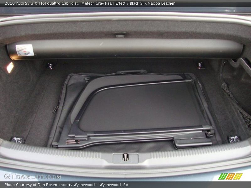  2010 S5 3.0 TFSI quattro Cabriolet Trunk
