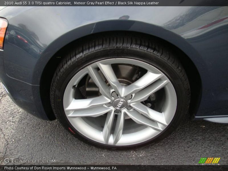 Meteor Gray Pearl Effect / Black Silk Nappa Leather 2010 Audi S5 3.0 TFSI quattro Cabriolet