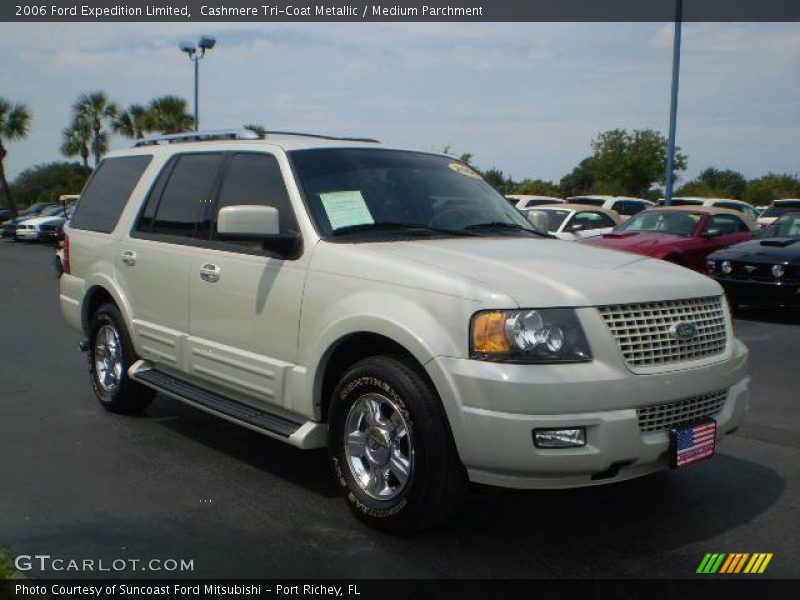 Cashmere Tri-Coat Metallic / Medium Parchment 2006 Ford Expedition Limited