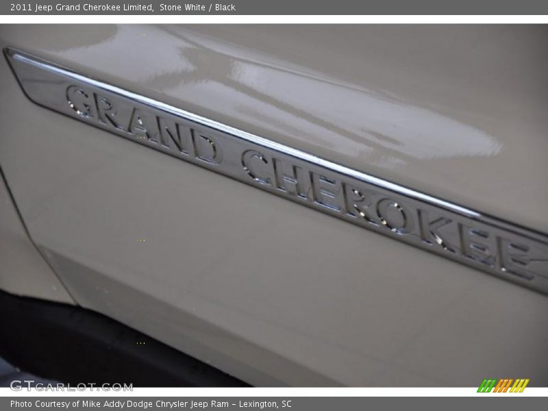 Stone White / Black 2011 Jeep Grand Cherokee Limited