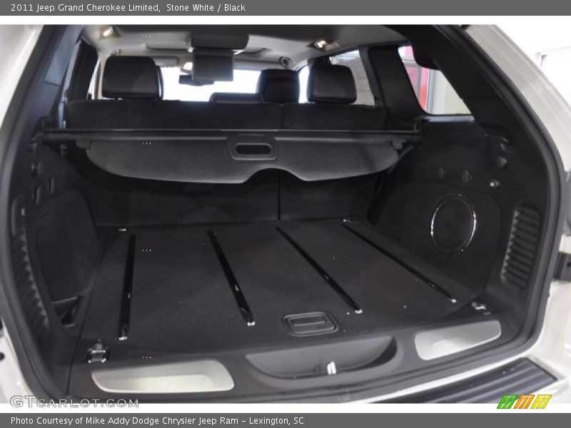  2011 Grand Cherokee Limited Trunk