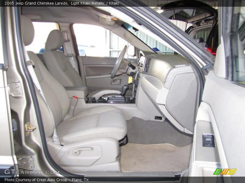Light Khaki Metallic / Khaki 2005 Jeep Grand Cherokee Laredo