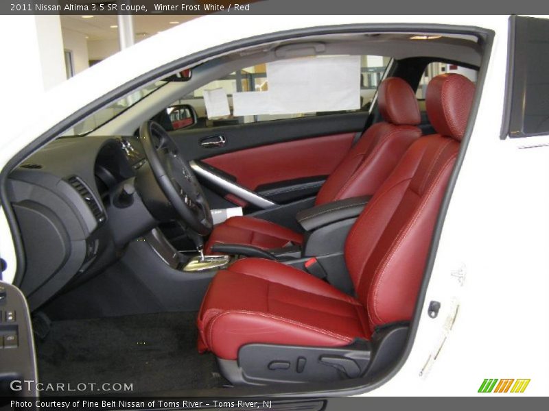 Winter Frost White / Red 2011 Nissan Altima 3.5 SR Coupe