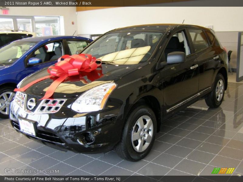 Wicked Black / Black 2011 Nissan Rogue S AWD