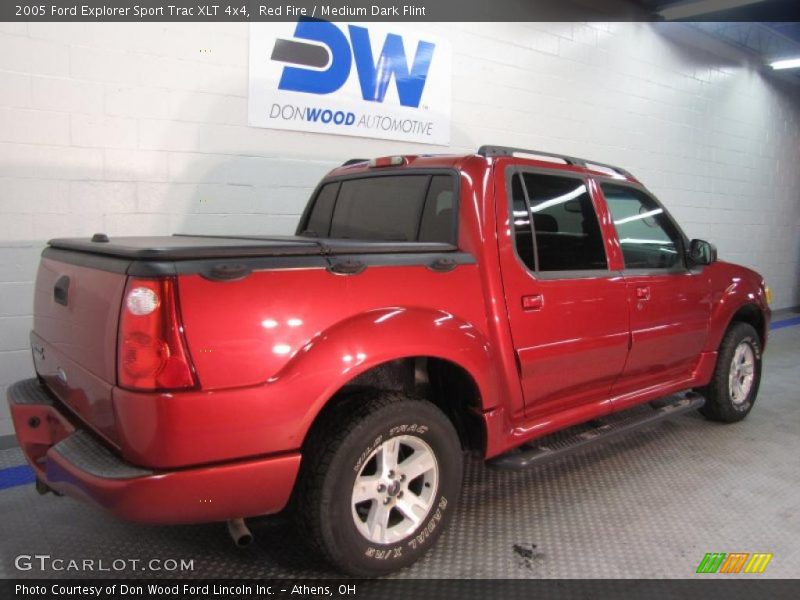 Red Fire / Medium Dark Flint 2005 Ford Explorer Sport Trac XLT 4x4