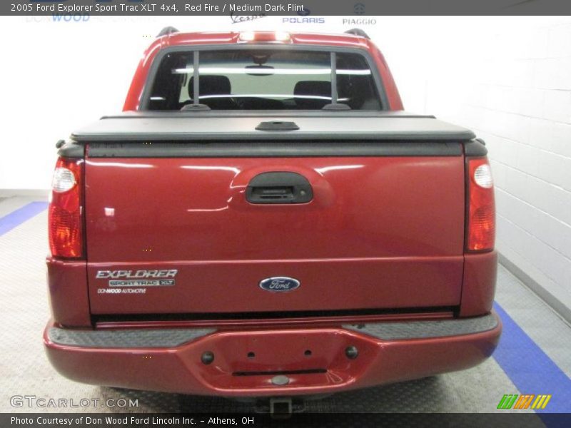 Red Fire / Medium Dark Flint 2005 Ford Explorer Sport Trac XLT 4x4