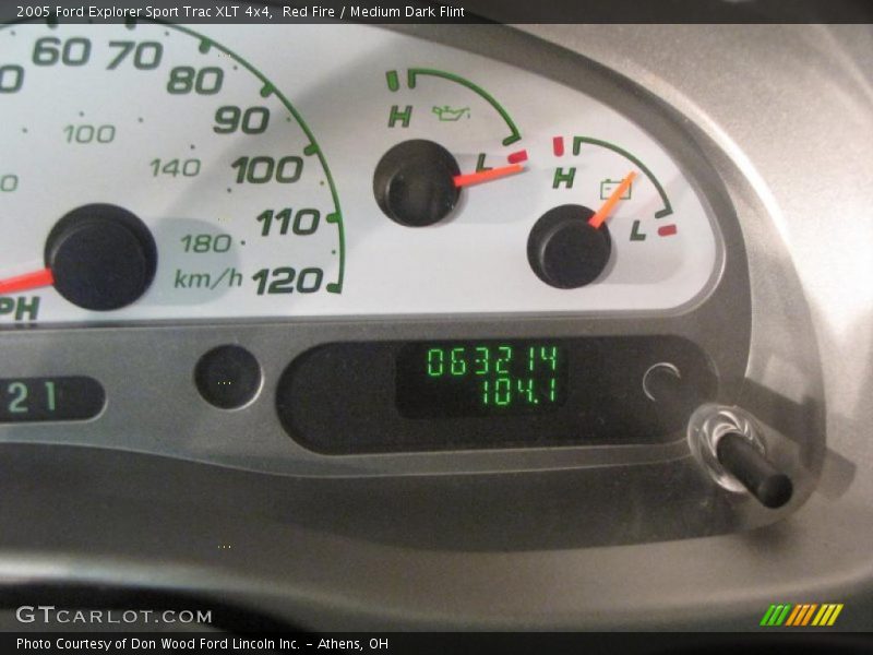 Red Fire / Medium Dark Flint 2005 Ford Explorer Sport Trac XLT 4x4