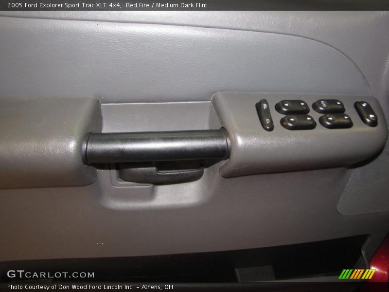 Red Fire / Medium Dark Flint 2005 Ford Explorer Sport Trac XLT 4x4