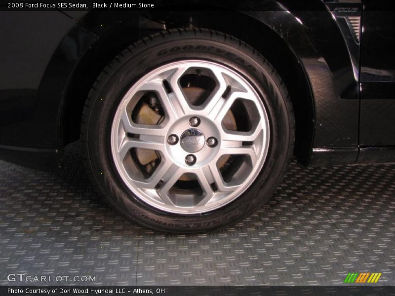 Black / Medium Stone 2008 Ford Focus SES Sedan