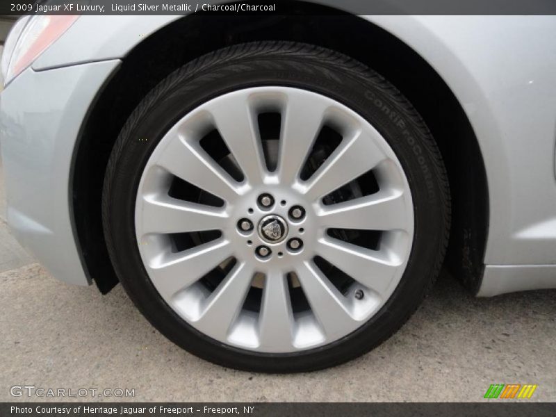 Liquid Silver Metallic / Charcoal/Charcoal 2009 Jaguar XF Luxury