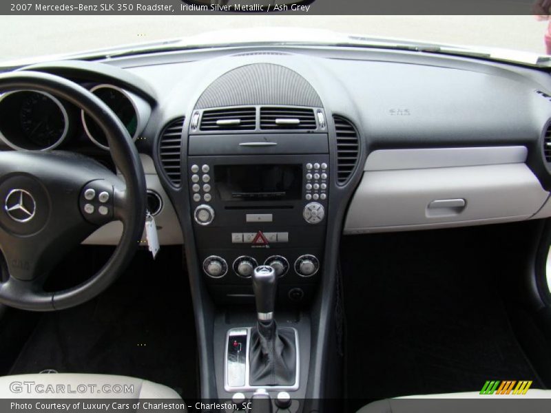 Dashboard of 2007 SLK 350 Roadster