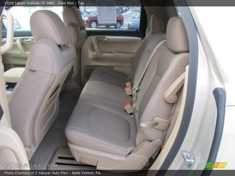  2008 Outlook XE AWD Tan Interior